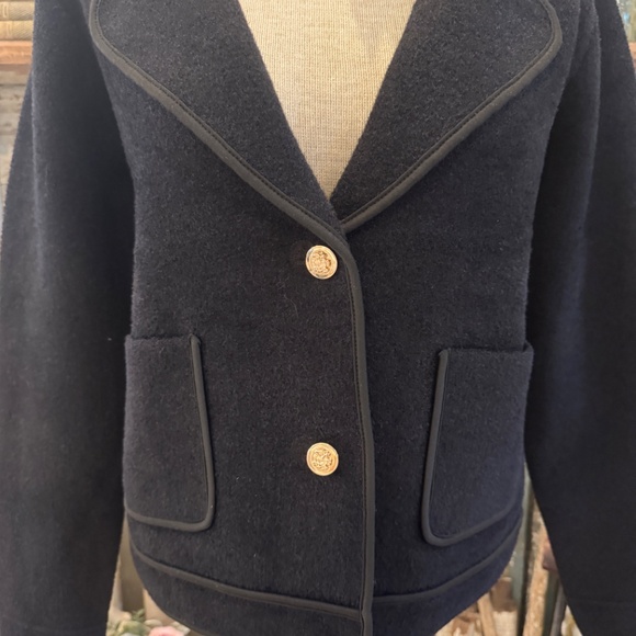 NWT TAHARI BLACK BLAZER | GOLD ENGRAVED BUTTONS | PIPING | TAILORED | JACKET | M - Picture 2 of 15